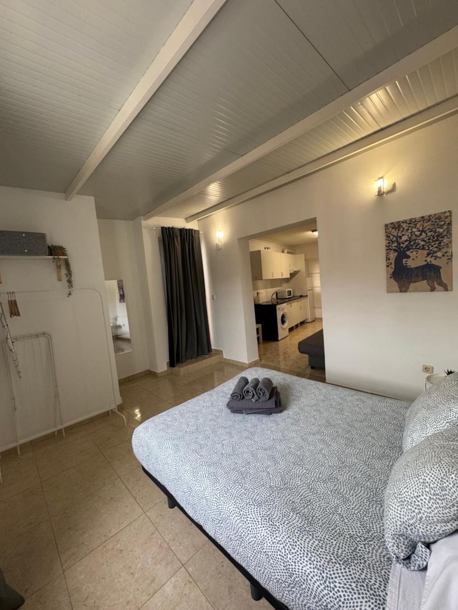Nice And New Studio Close To The City Center 3ºb Малага Екстериор снимка